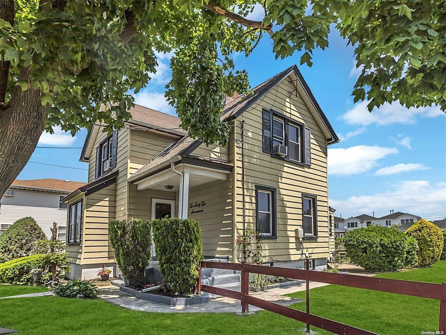 #1 photo, 26217 Hook Creek Blvd, 皇后区 Rosedale , NY 11422