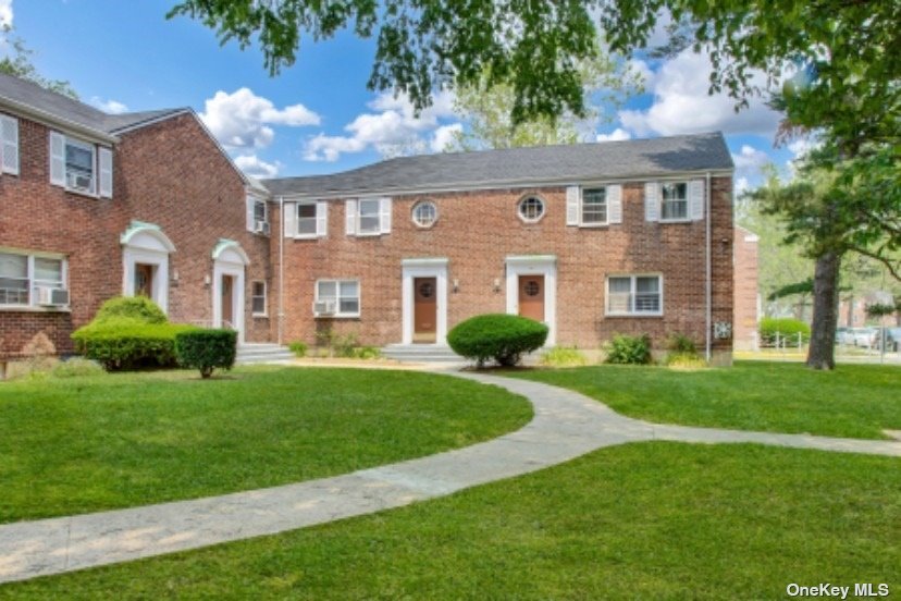 #1 photo, 131-54 234th Street, 皇后区 Rosedale , NY 11422