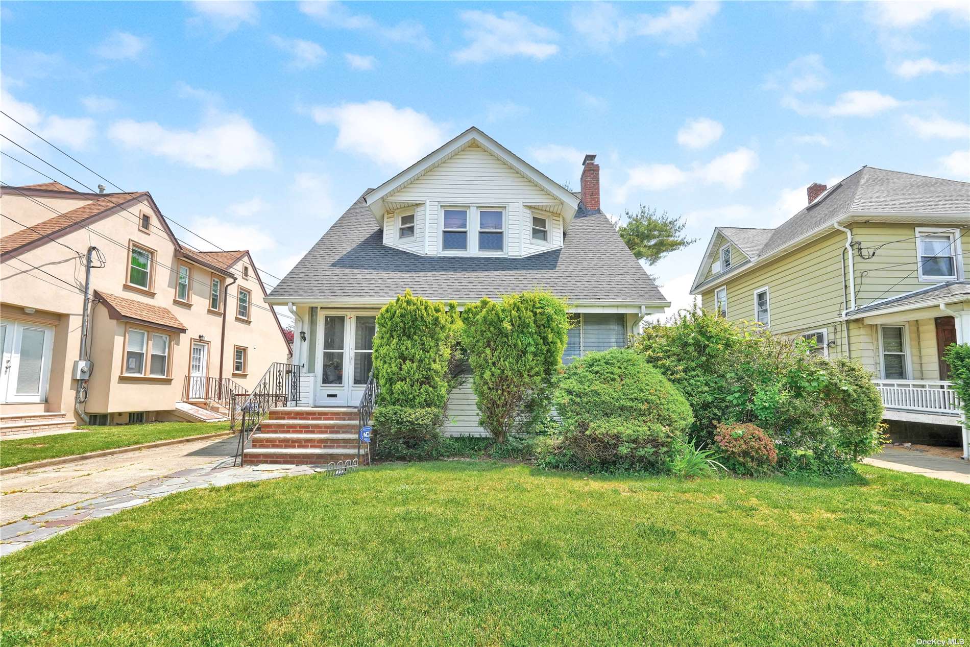 #1 photo, 127 Bedell Street, 长岛 Freeport , NY 11520