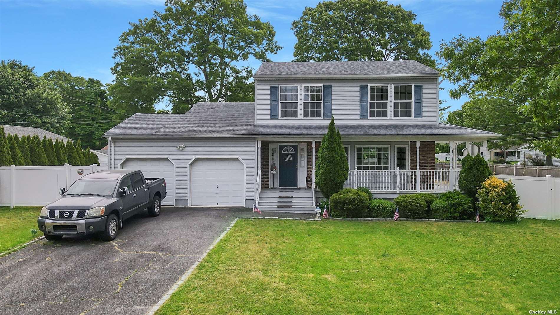 #1 photo, 3 Amarr Drive, 东长岛 Shirley , NY 11967