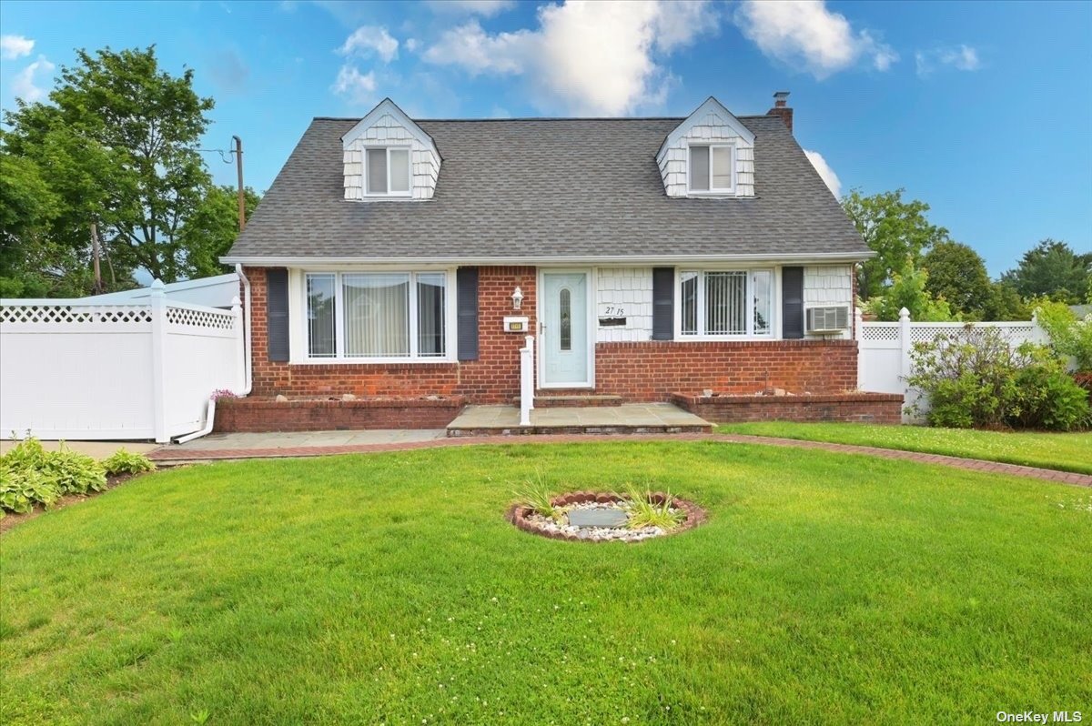 #1 photo, 2715 Sheila Court, 长岛 East Meadow , NY 11554