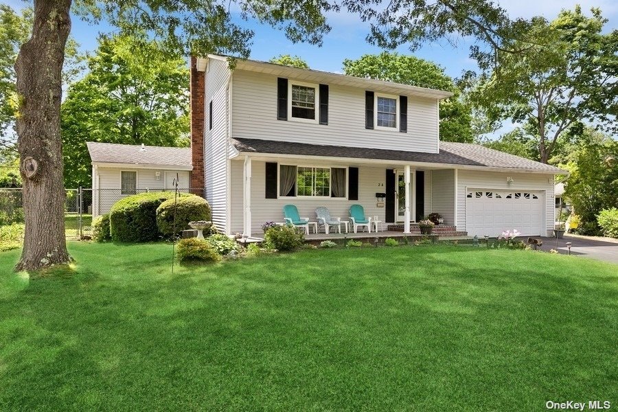 #1 photo, 24 Radburn Drive, 东长岛 康马克 Commack , NY 11725