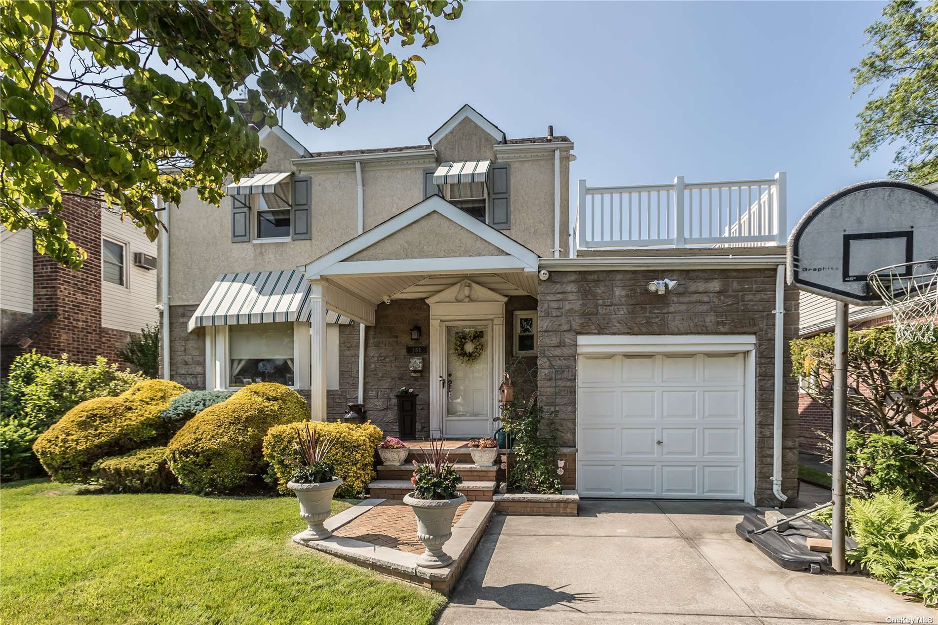 #1 photo, 215-11 32nd Road, 皇后區 貝塞 Bayside , NY 11361