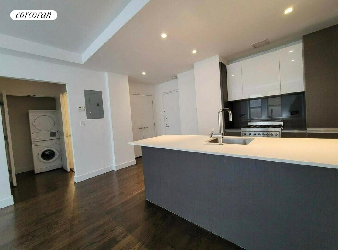 #1 photo, 666 W END Avenue, 曼哈顿 上西城 Upper West Side , NY 10025