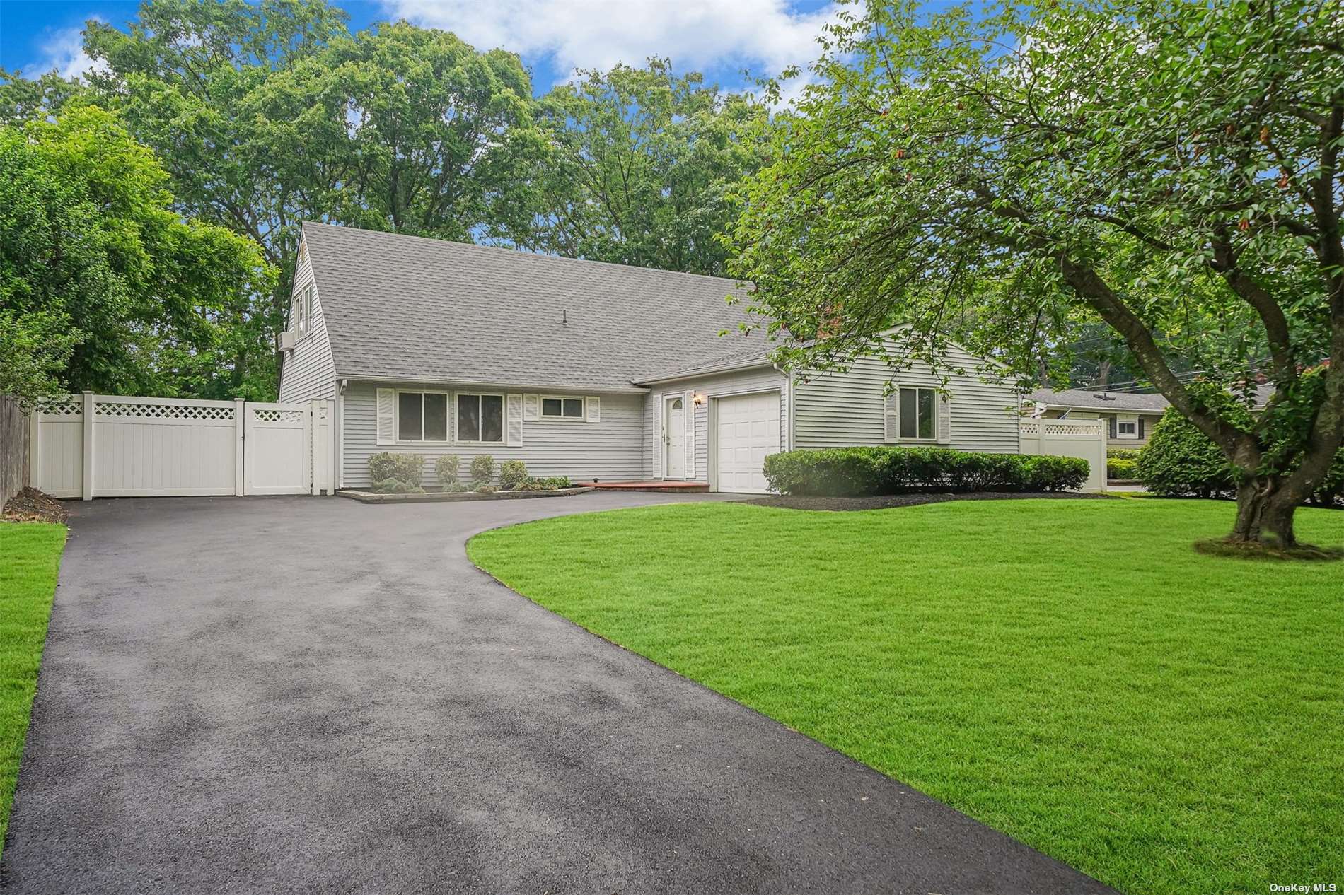 #1 photo, 148 Shenandoah Boulevard, 东长岛 Nesconset , NY 11767