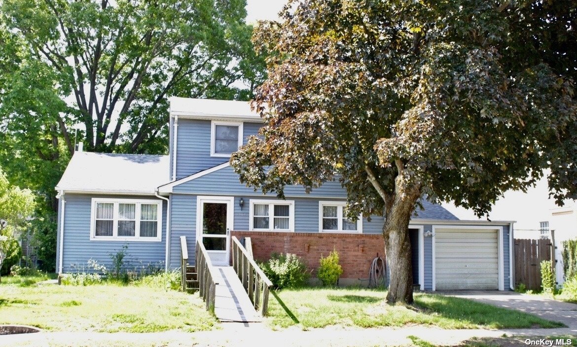 #1 photo, 3964 Marilyn Drive, 长岛 Seaford , NY 11783