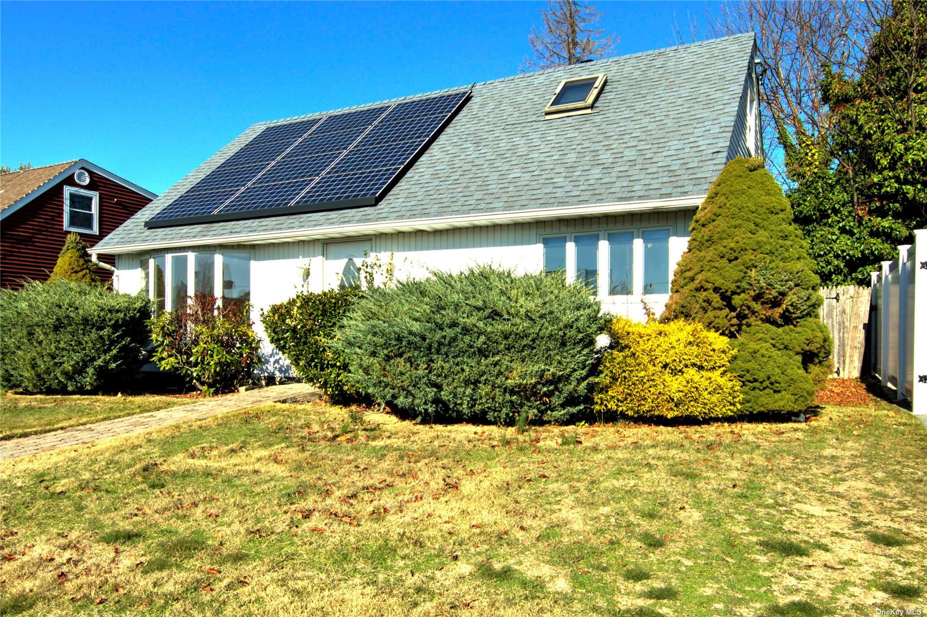 #1 photo, 20 Lawrence Street, 长岛 Hicksville , NY 11801