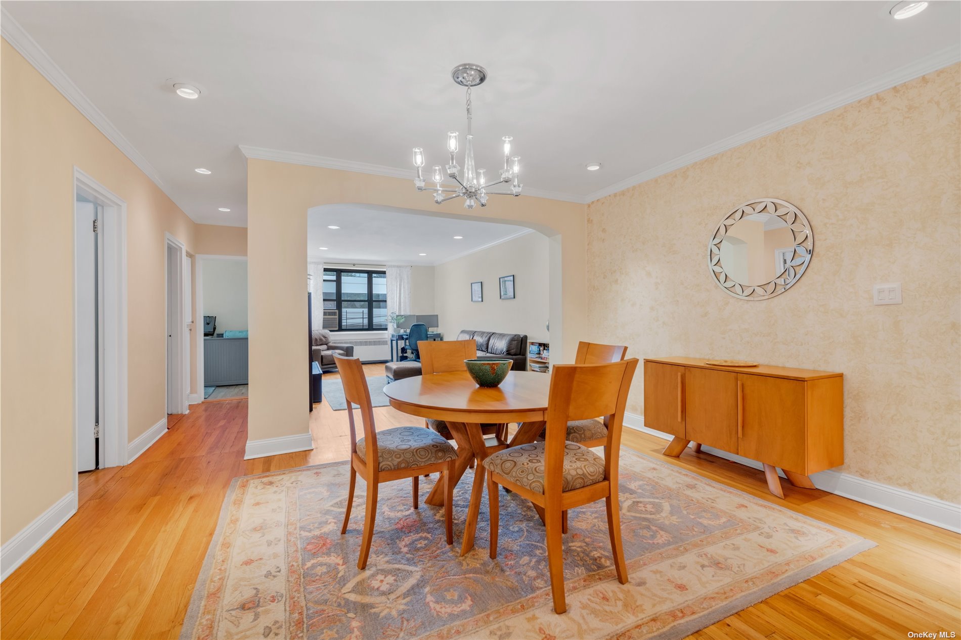 #1 photo, 1 Town House Place, 长岛 大颈 Great Neck , NY 11021