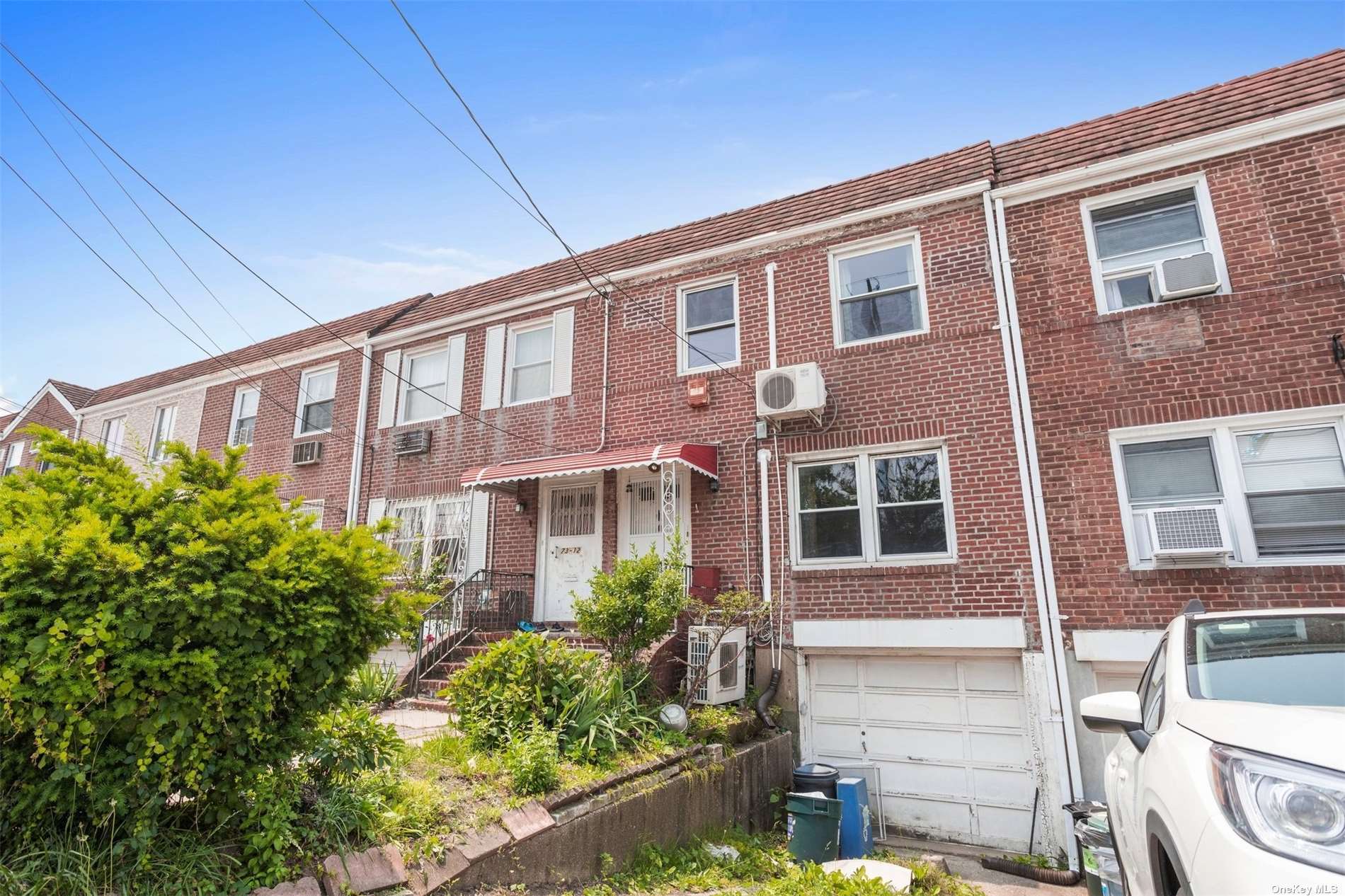 #1 photo, 73-10 Utopia Parkway, 皇后区 新鲜草原 Fresh Meadows , NY 11366