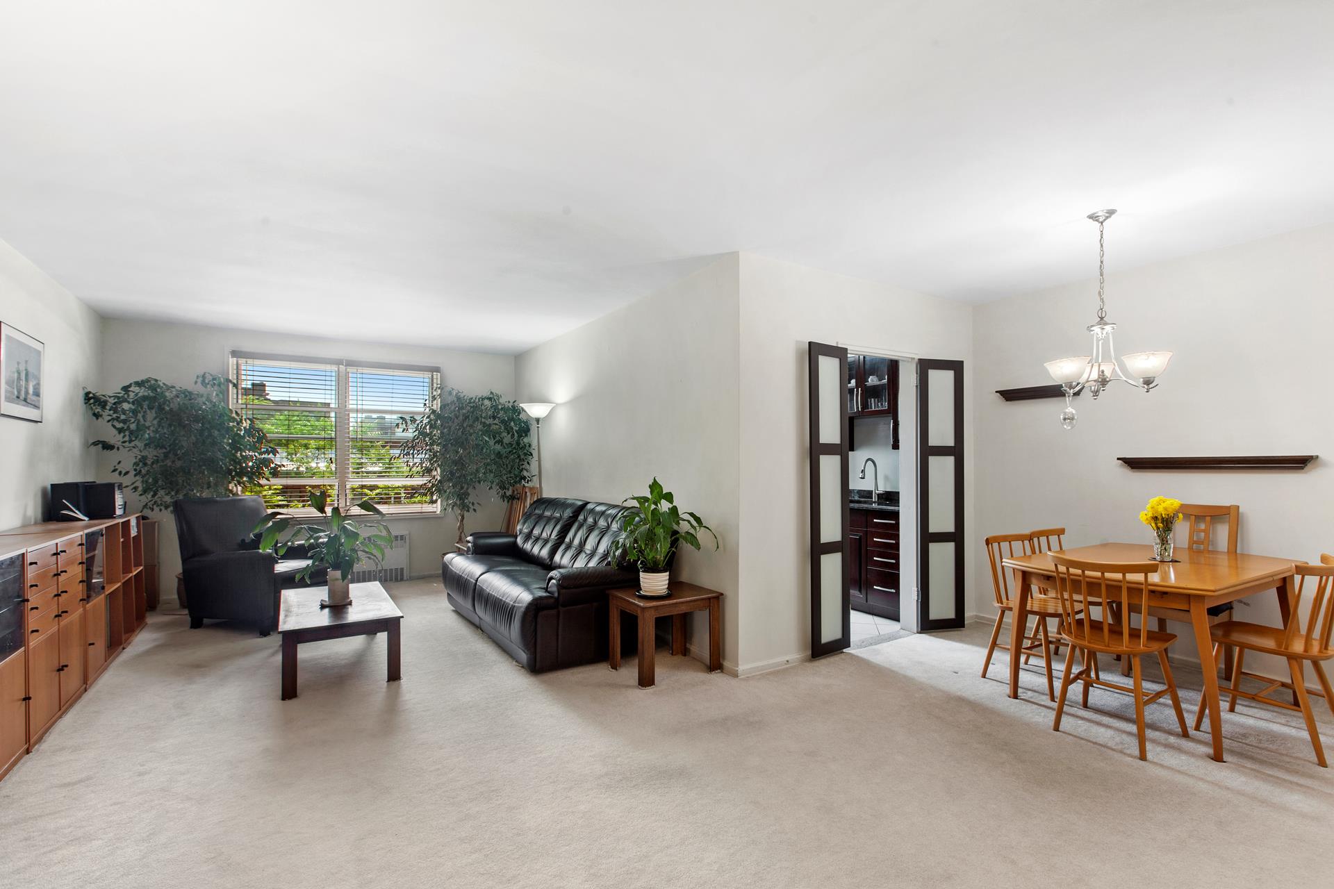 #1 photo, 112-20 72ND DRIVE D46, 皇后区 森林小丘 Forest Hills , NY 11375