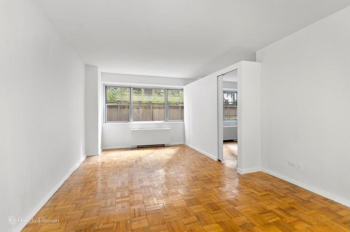 #1 photo, 330 E 49TH Street, 曼哈顿 中城东区 Middle East Side , NY 10017