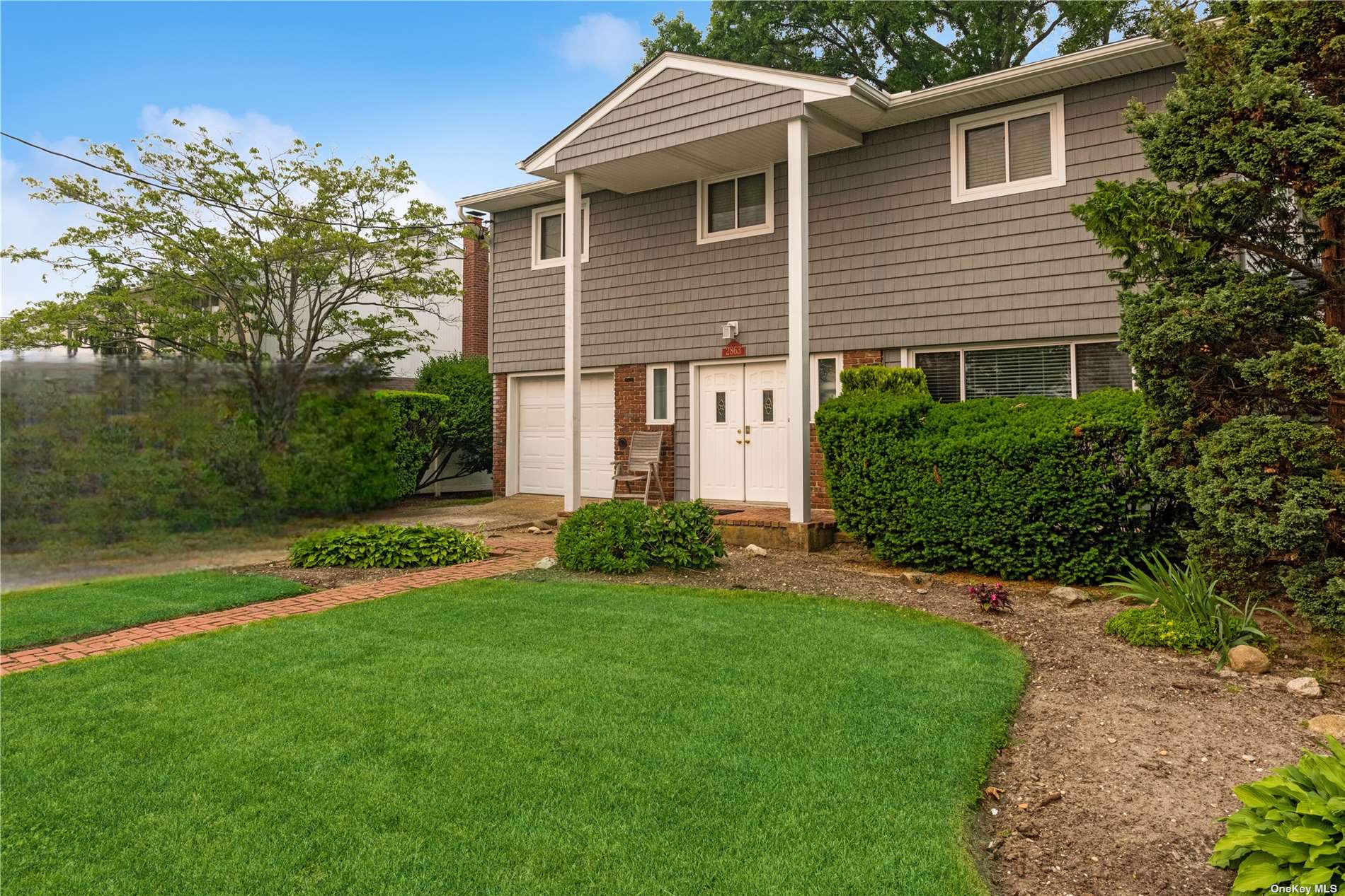 #1 photo, 2863 Bellmore Avenue, 长岛 Bellmore , NY 11710