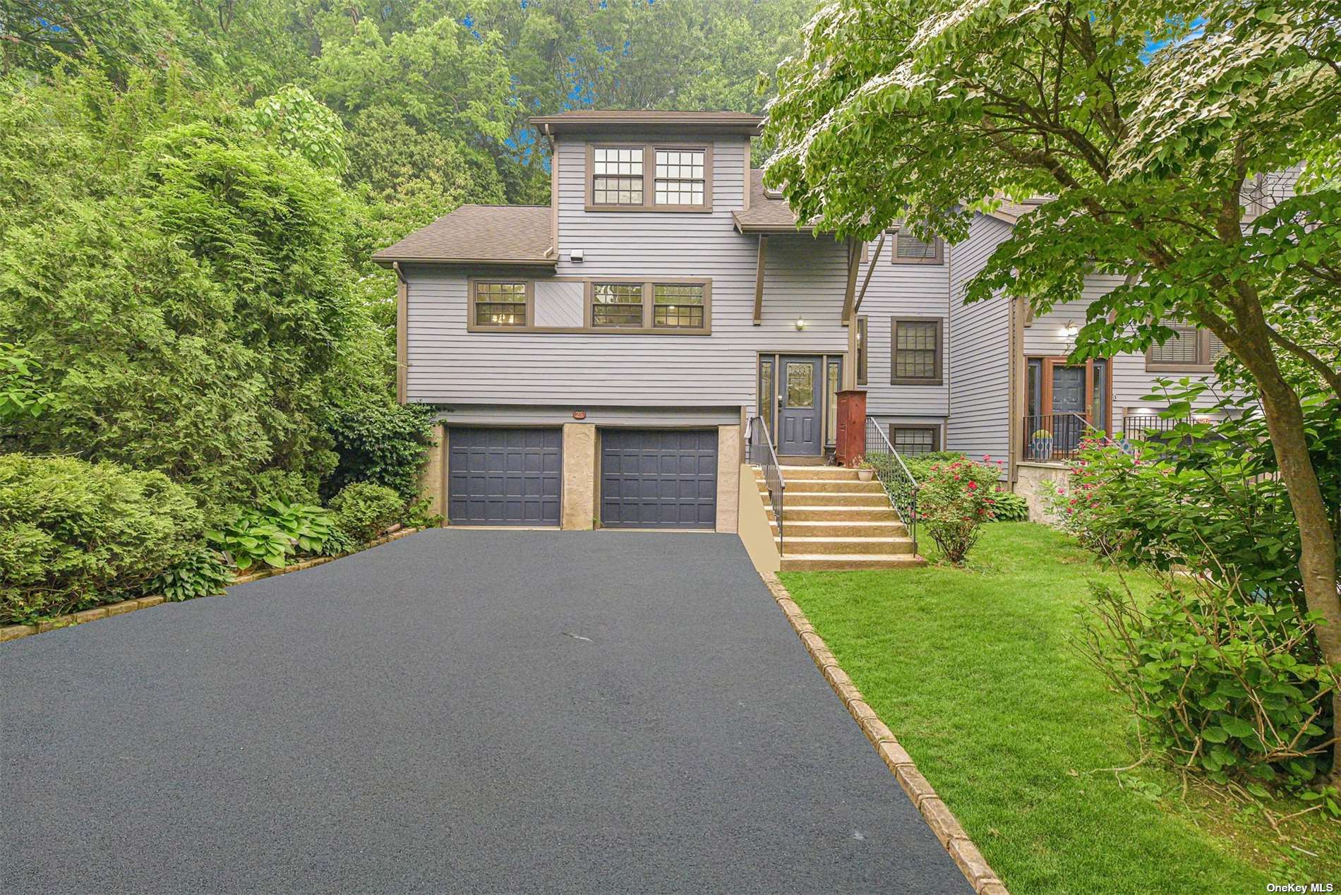 #1 photo, 25 Derby Court, 长岛 Oyster Bay , NY 11771