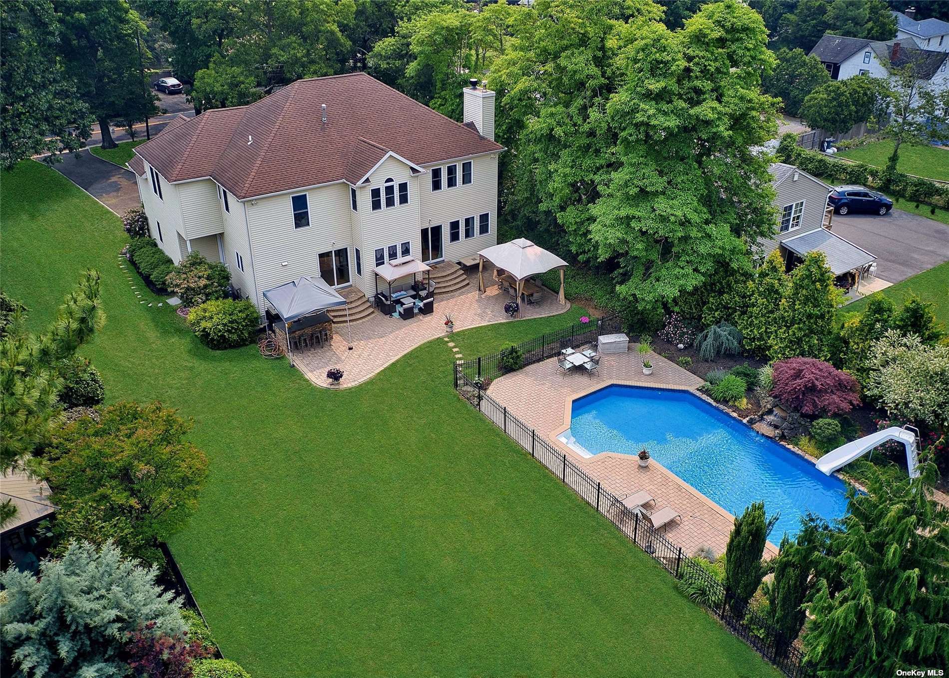 #1 photo, 422 Meadow Road, Kings Park , NY 11754