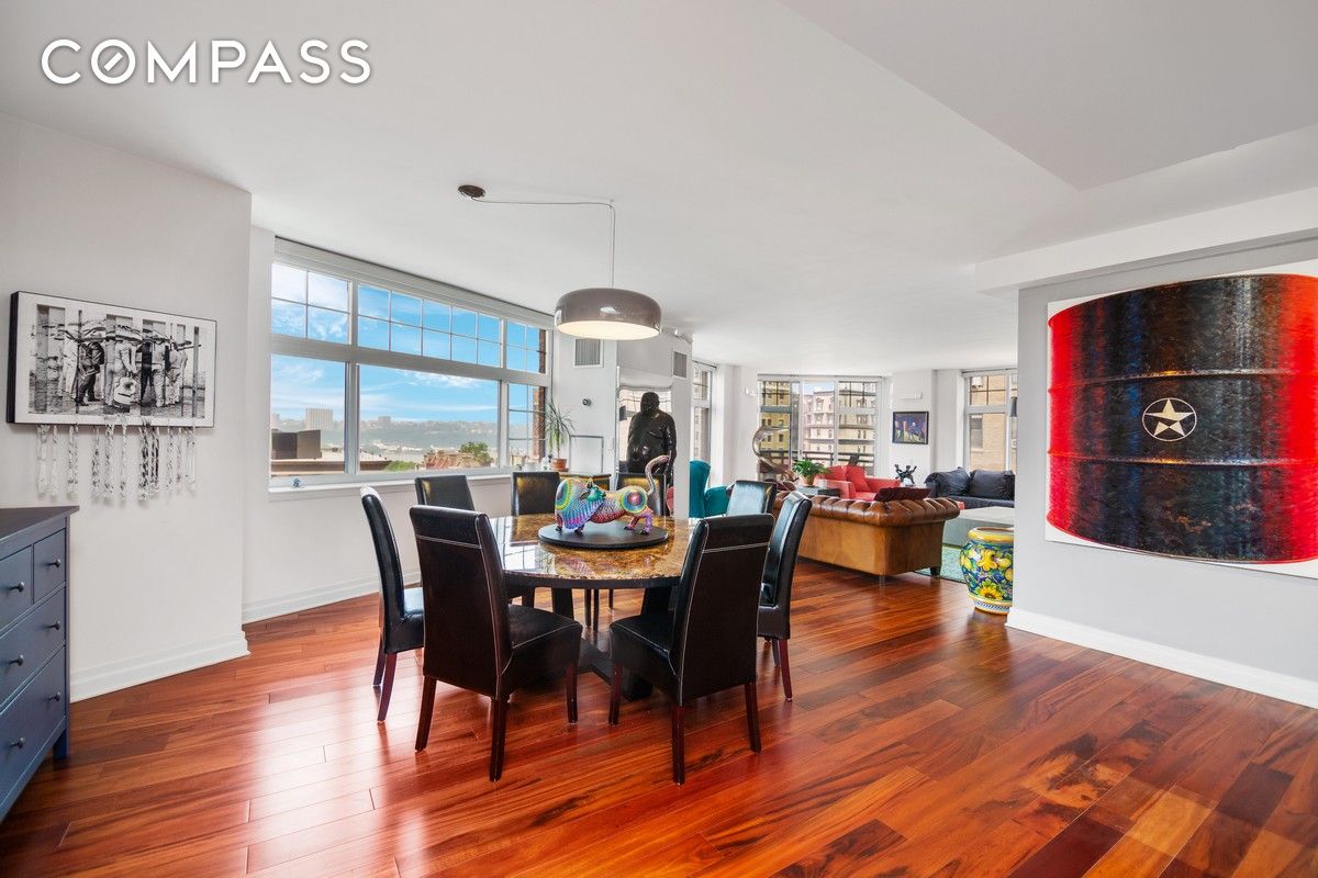 #1 photo, 272 West 107th Street, Manhattan Valley , NY 10025