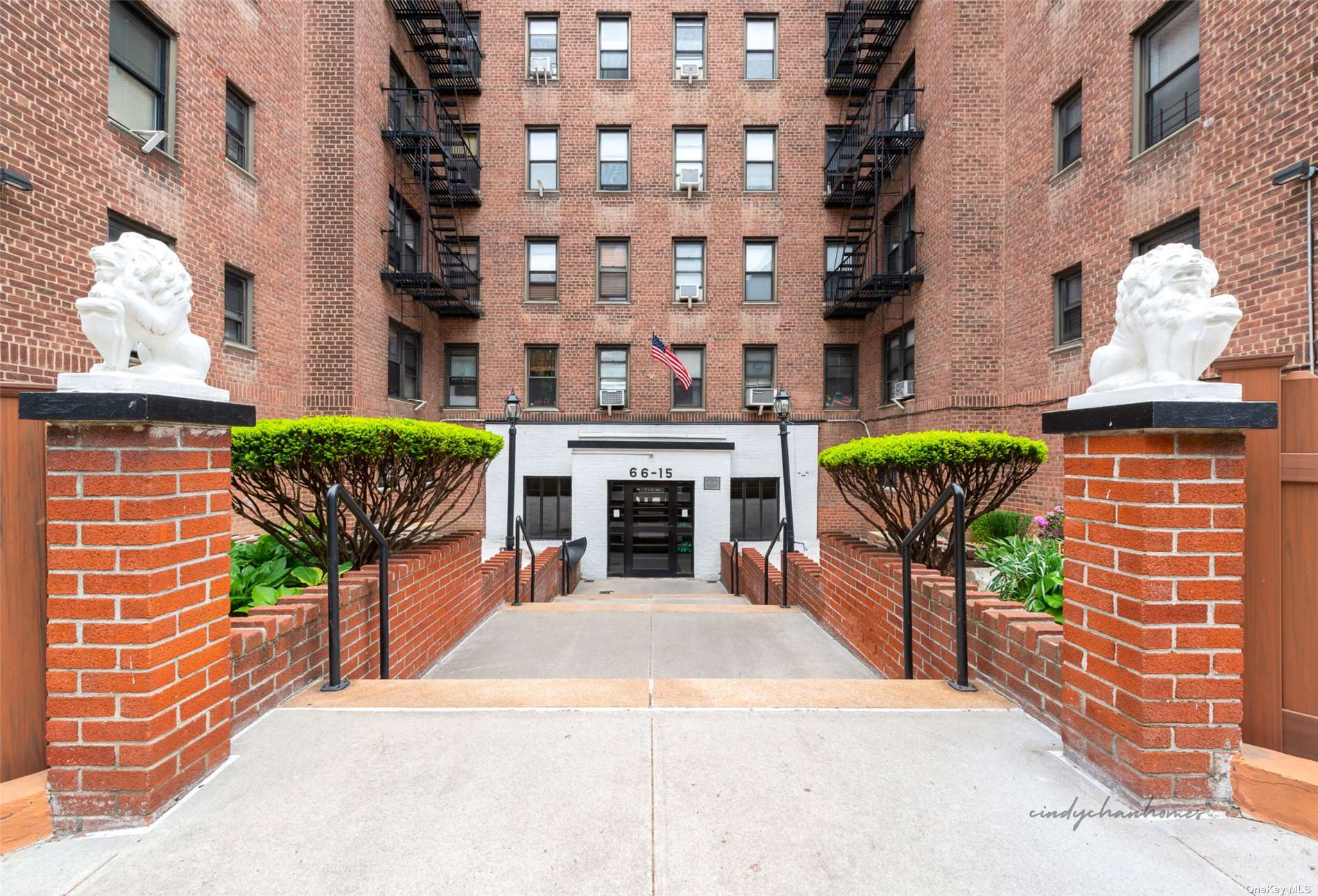 #1 photo, 66-15 Wetherole St, クイーンズ区 Rego Park , NY 11374