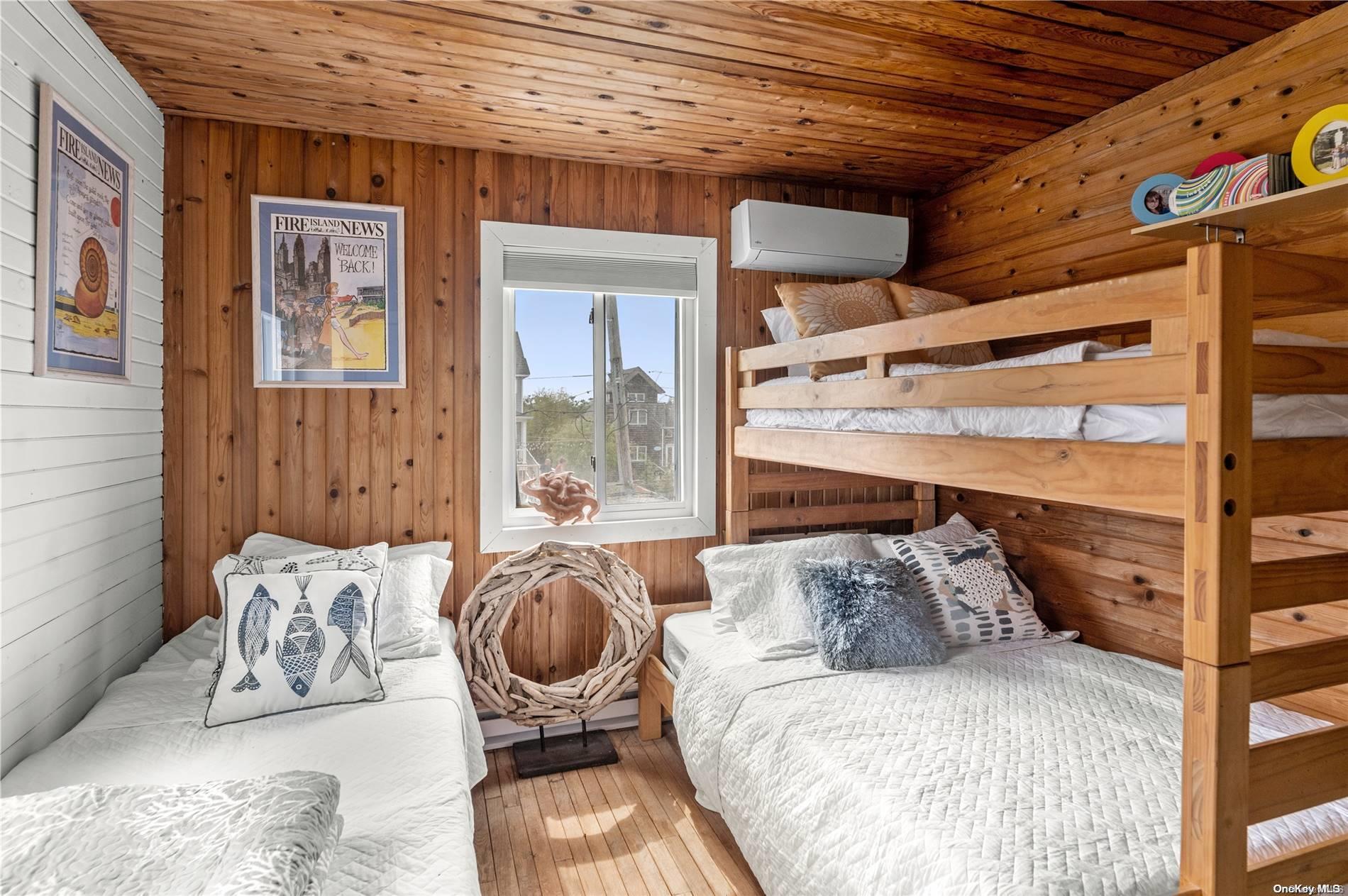 #10 photo, 337 Dehnhoff, Ocean Beach , NY 11770