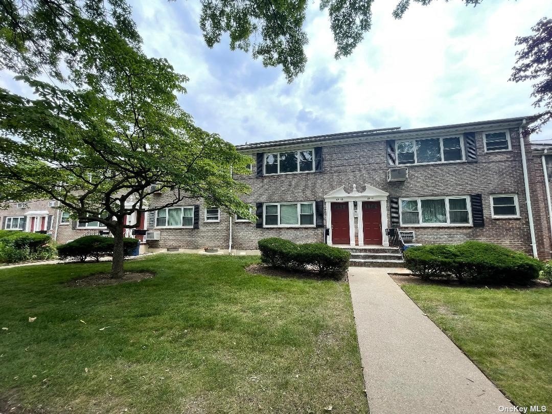 #1 photo, 69-09 150 Street, 플러싱 Flushing , NY 11367