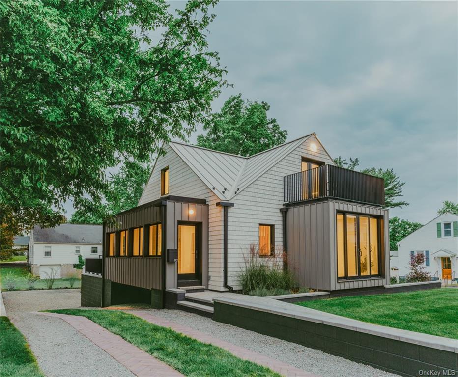 #1 photo, 112 Washington Avenue, Beacon , NY 12508