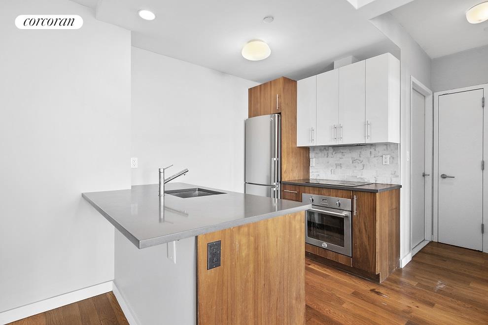 #1 photo, 801 BERGEN Street, 布鲁克林 Crown Heights , NY 11238