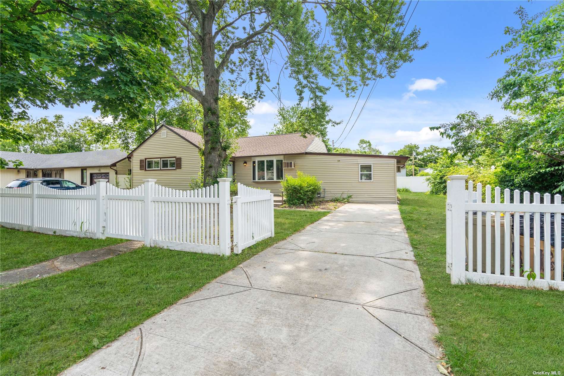 #1 photo, 16 Birch Street, Central Islip , NY 11722