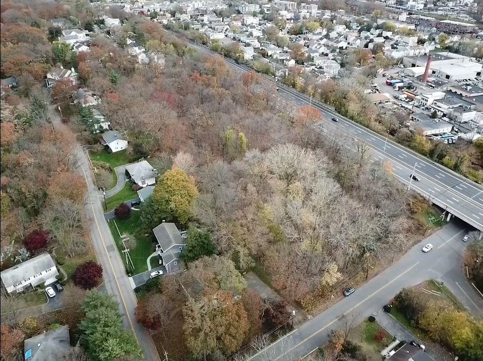 #8 photo, 800 Fenimore Road, Mamaroneck , NY 10543