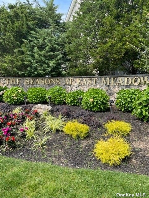 #1 photo, 400 Autumn Drive, East Meadow , NY 11554