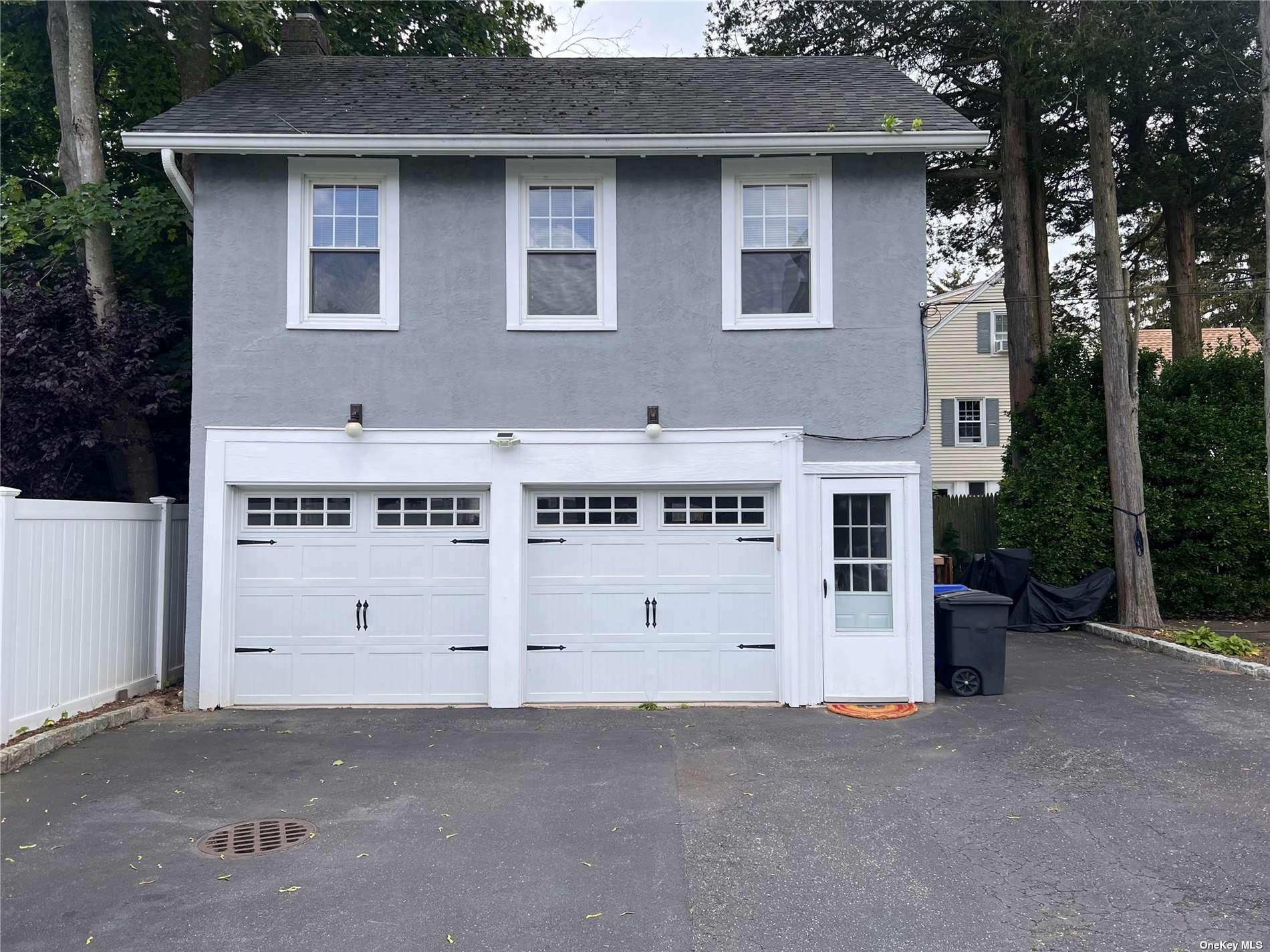 #1 photo, 157 Clinton Avenue, Huntington , NY 11743