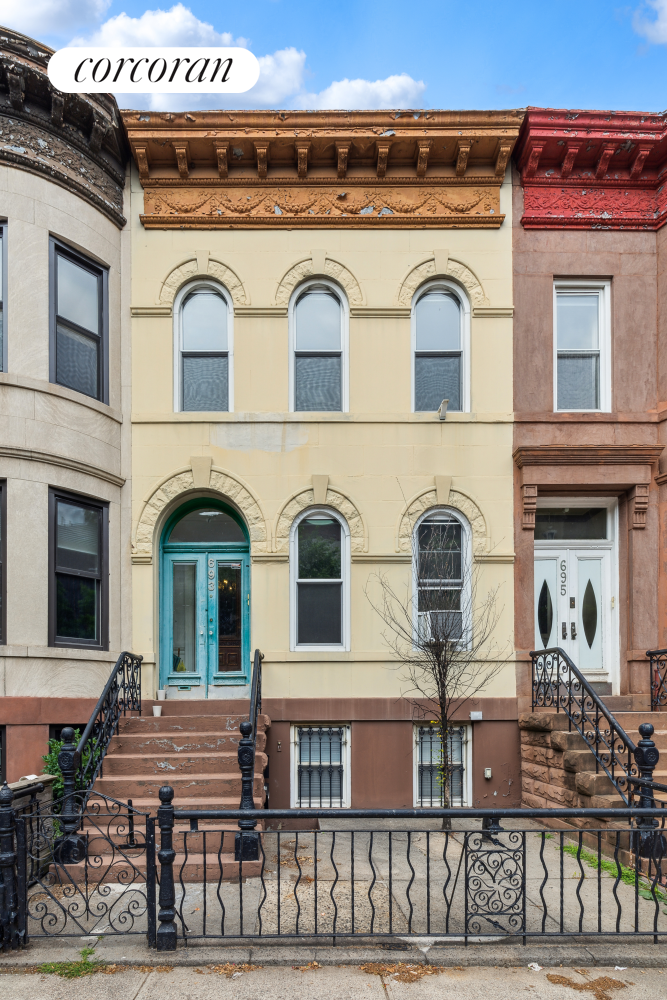 #1 photo, 693 Saint Johns Place, 布鲁克林 Crown Heights , NY 11216