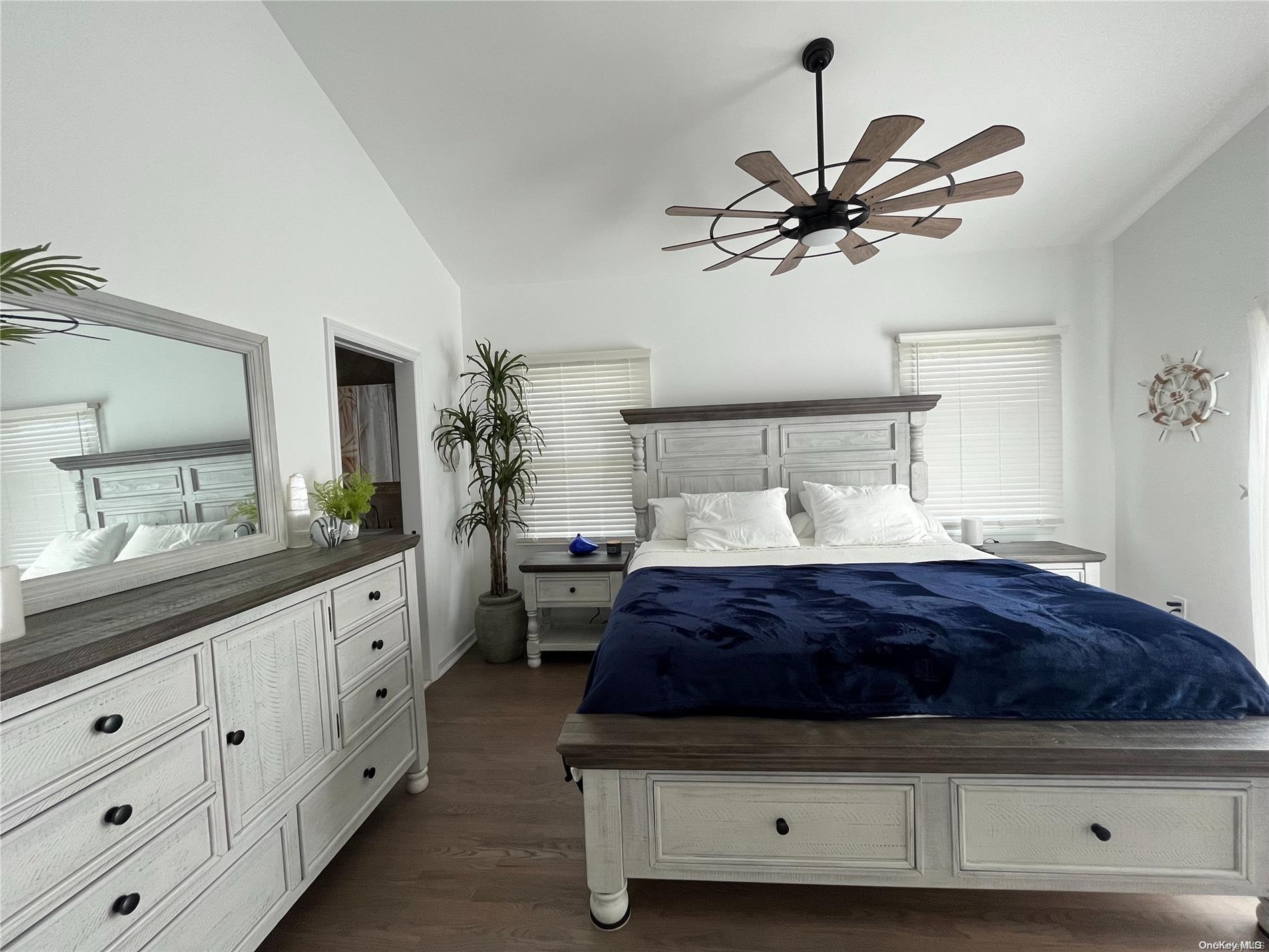 #11 photo, 24 Bungalow Walk, Ocean Beach , NY 11770