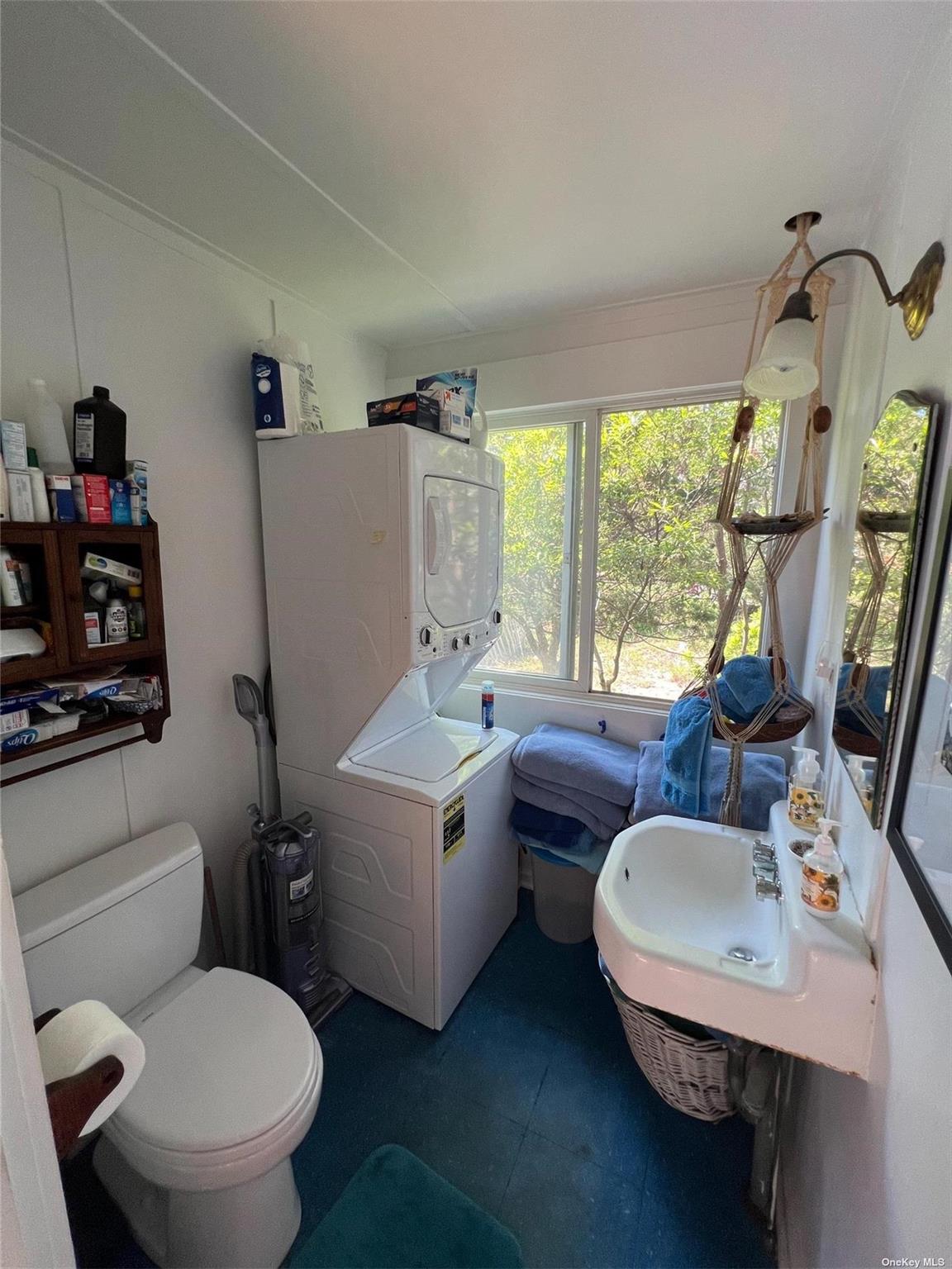 #14 photo, 51 Beachwold Avenue, Seaview , NY 11770