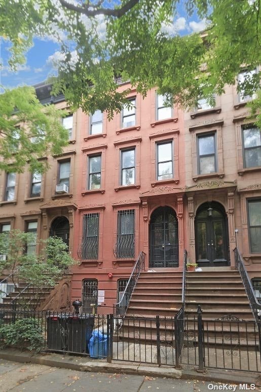 #1 photo, 352 Putnam Avenue, 布鲁克林 Bedford-Stuyvesant , NY 11216