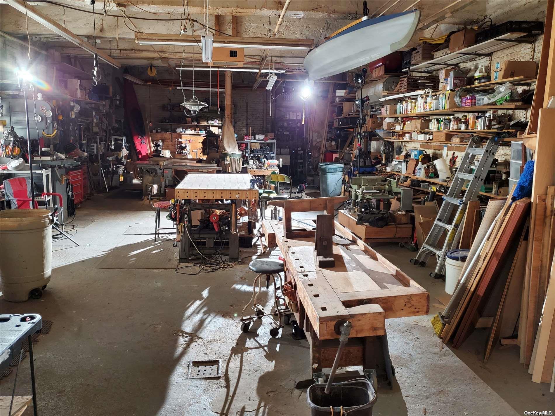 #13 photo, 71 Montrose Avenue, ブルックリン区 Brooklyn , NY 11206