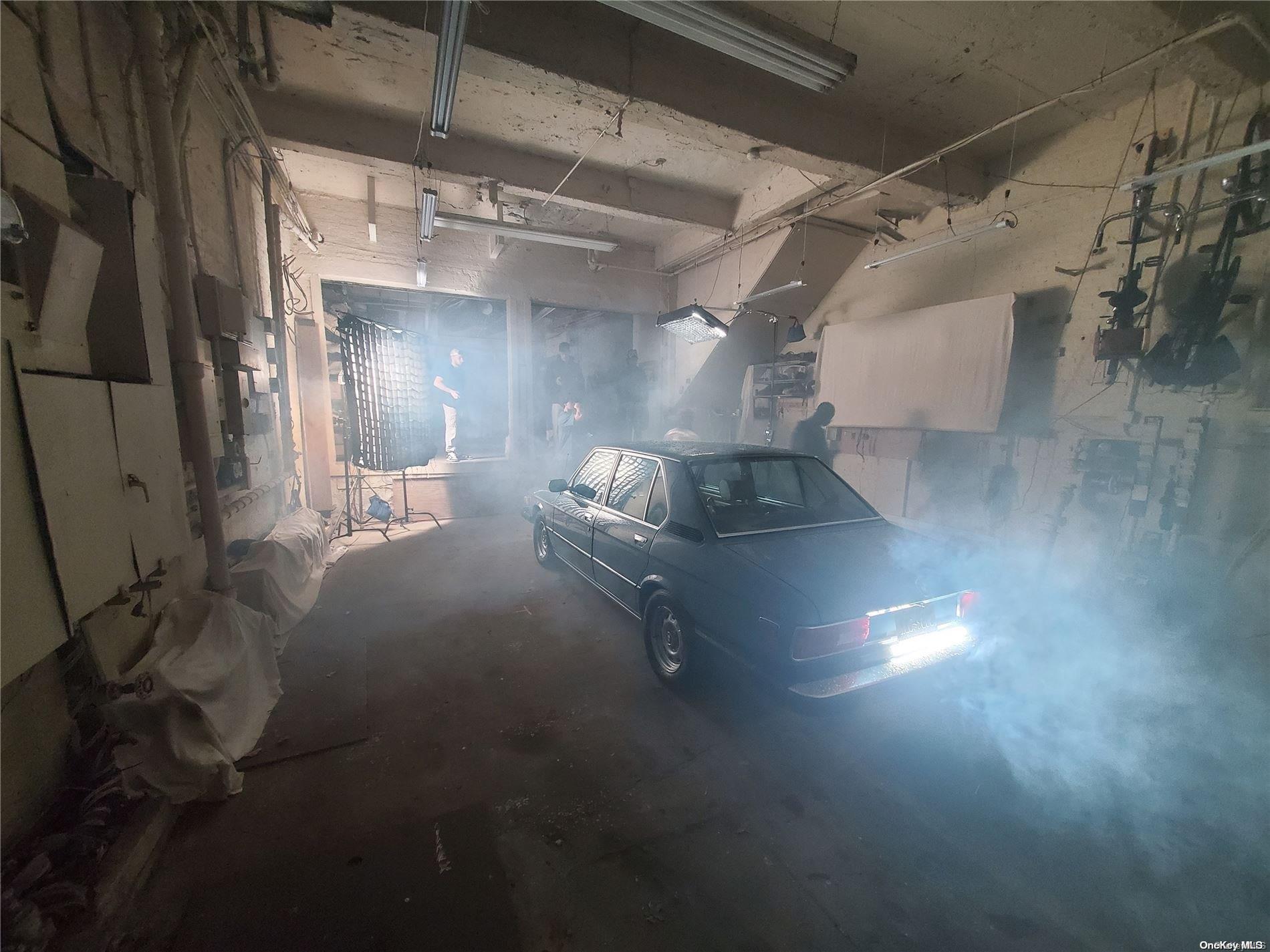 #9 photo, 71 Montrose Avenue, ブルックリン区 Brooklyn , NY 11206