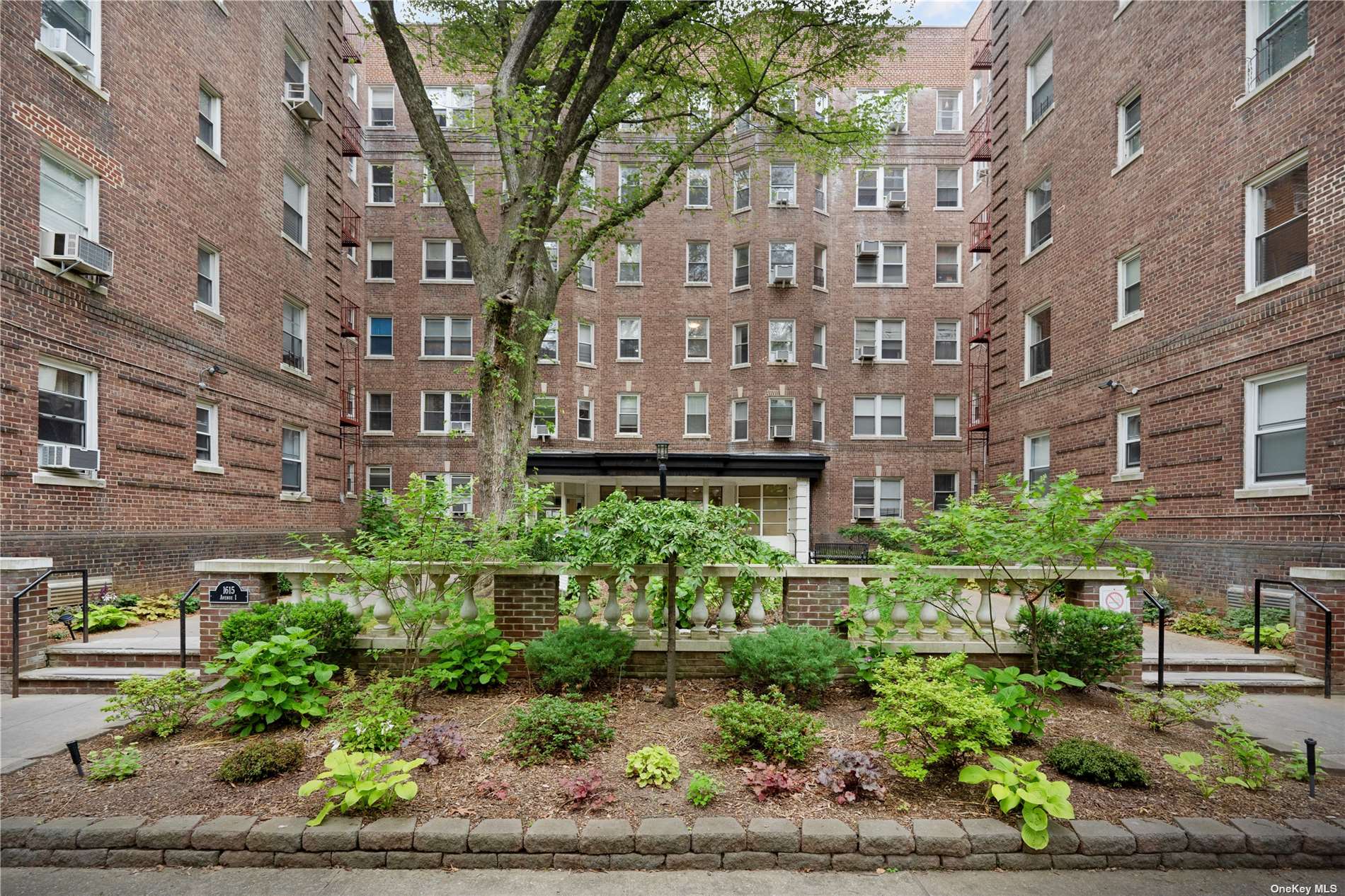 #1 photo, 1615 Avenue I, ব্রুকলিন Brooklyn , NY 11230