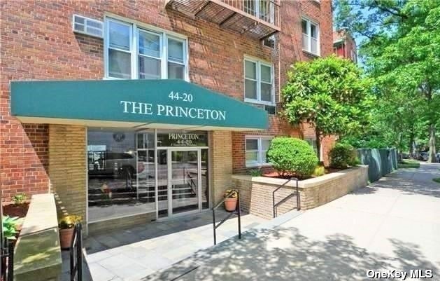 #1 photo, 44-20 Douglaston Parkway, 皇后区 道格拉斯顿 Douglaston , NY 11363