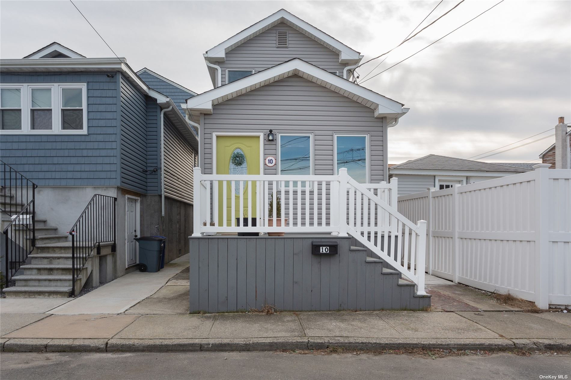 #1 photo, 10 E 7th Road, 皇后區 Broad Channel , NY 11693