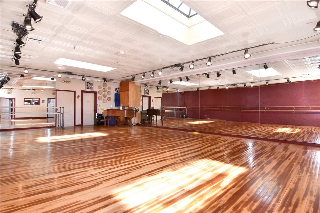 #3 photo, 504 Fifth Avenue, Pelham , NY 10803