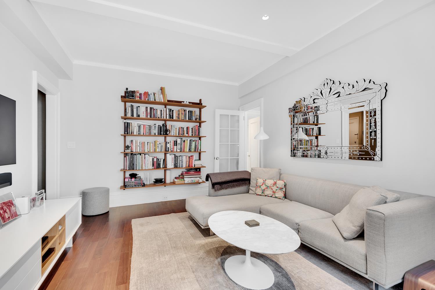 #1 photo, 300 Riverside Drive, 曼哈顿 上西城 UWS , NY 10025