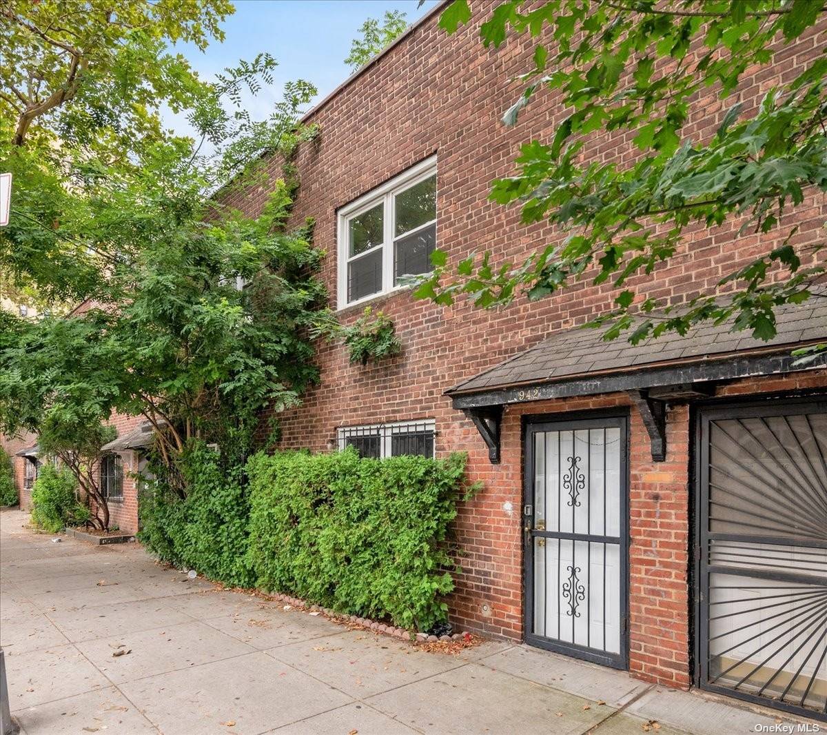 #1 photo, 942 Gerard Avenue, Bronx , NY 10452