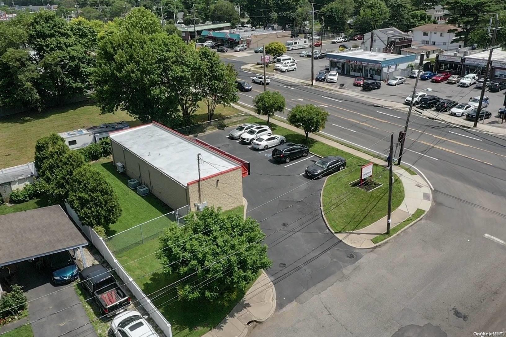 #3 photo, 1820 5th Avenue, سوفولك Bay Shore , NY 11706