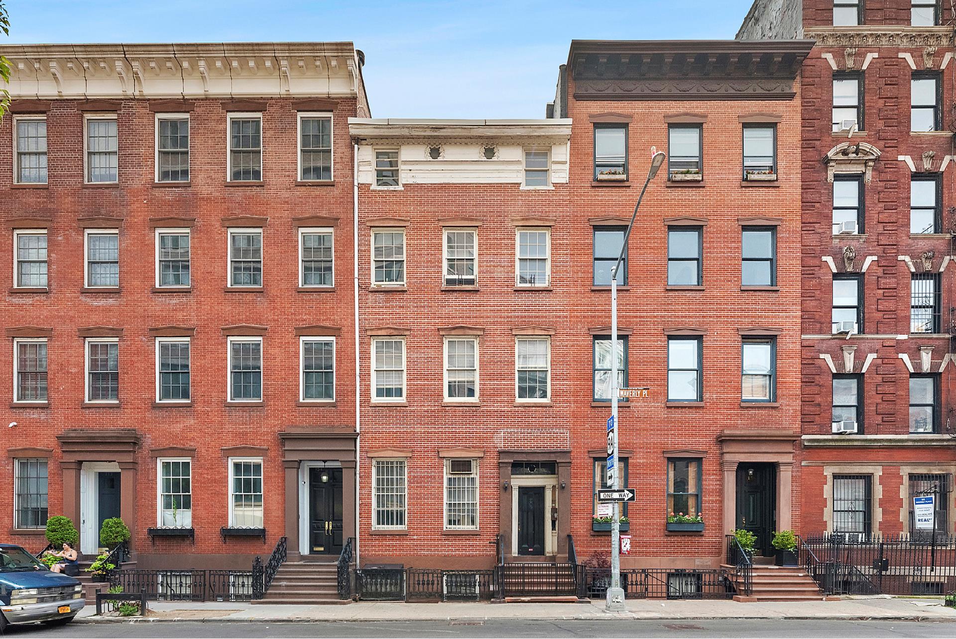 #1 photo, 156 WAVERLY Place, 曼哈顿 西村区 West Village , NY 10014