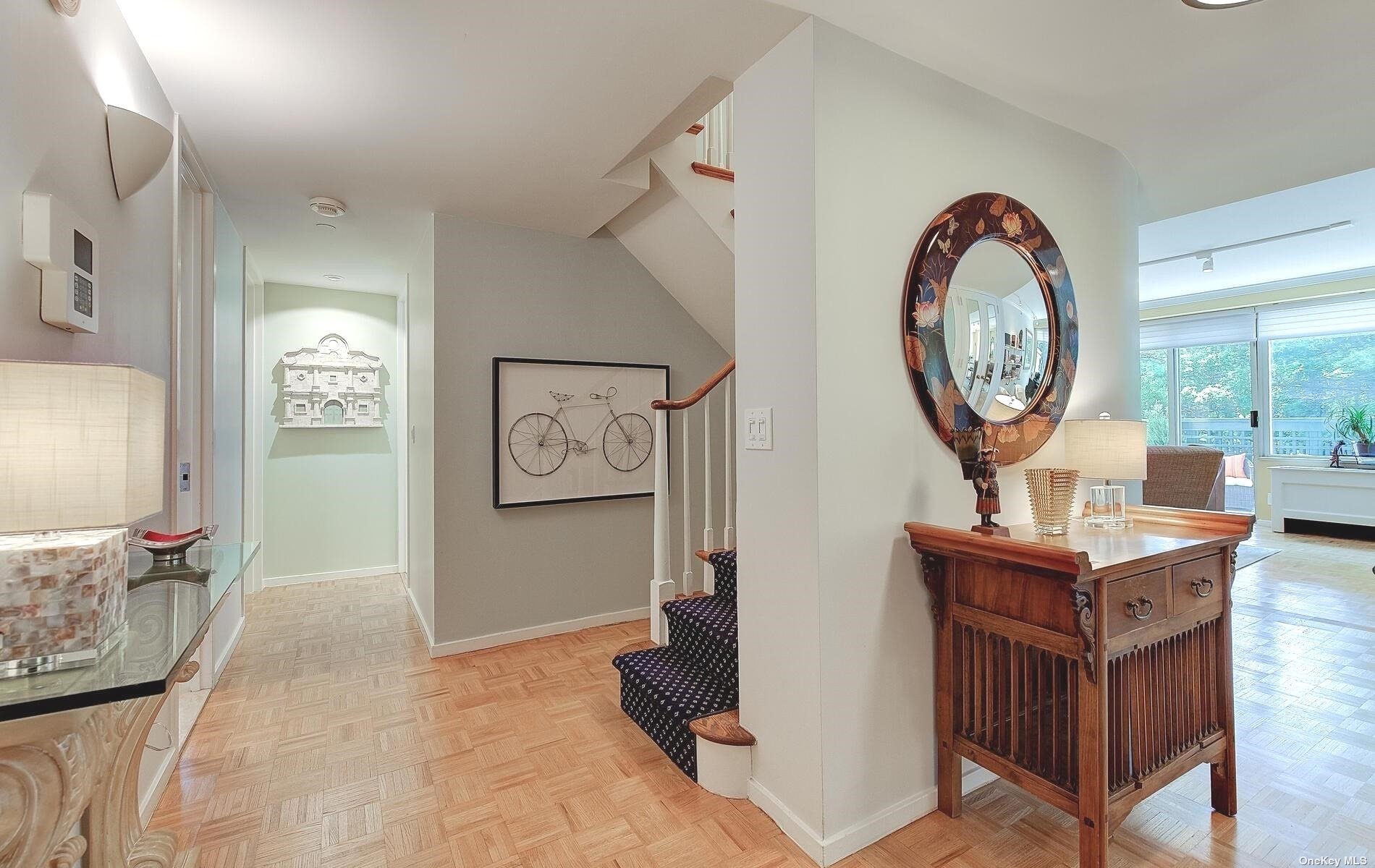 #1 photo, 100 Hilton Avenue, 长岛 花园城 Garden City , NY 11530