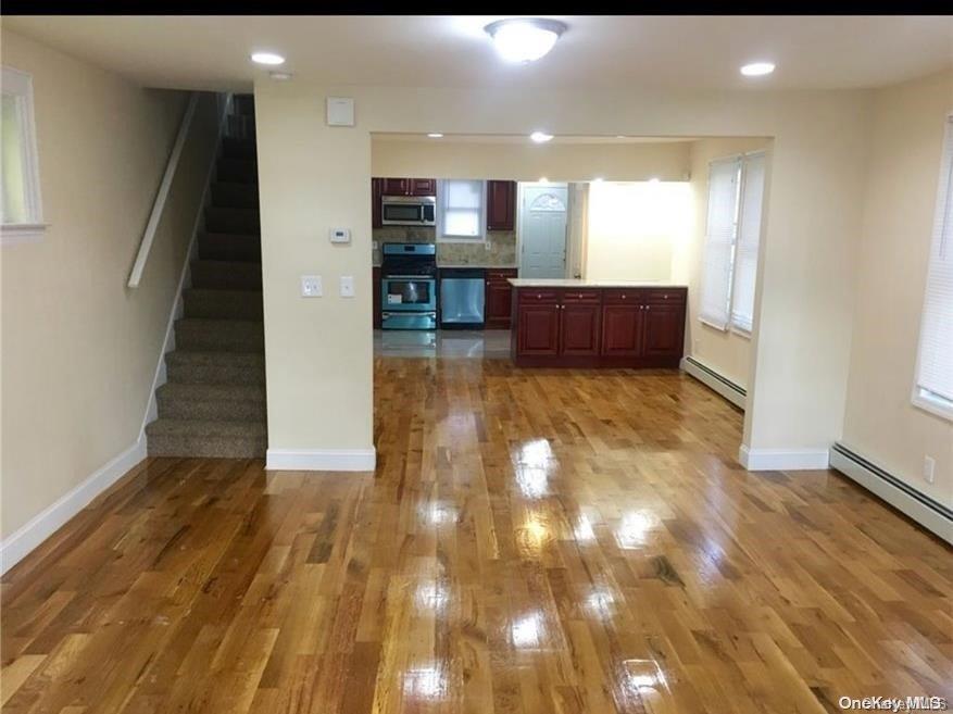 #2 photo, 167-02 118th Avenue, जमैका Jamaica , NY 11434