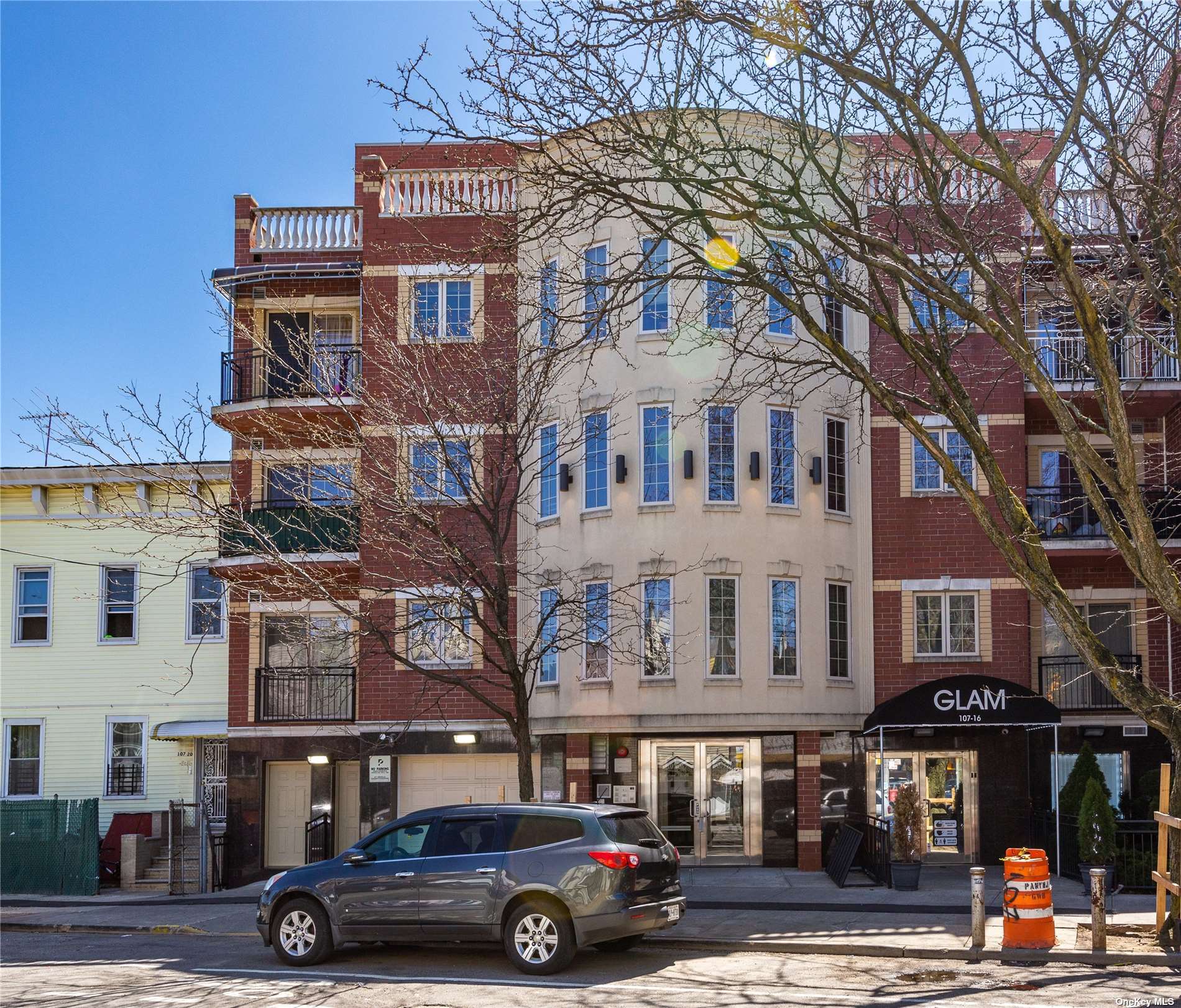 #1 photo, 107-16 37th Avenue, 皇后区 可乐娜 Corona , NY 11368