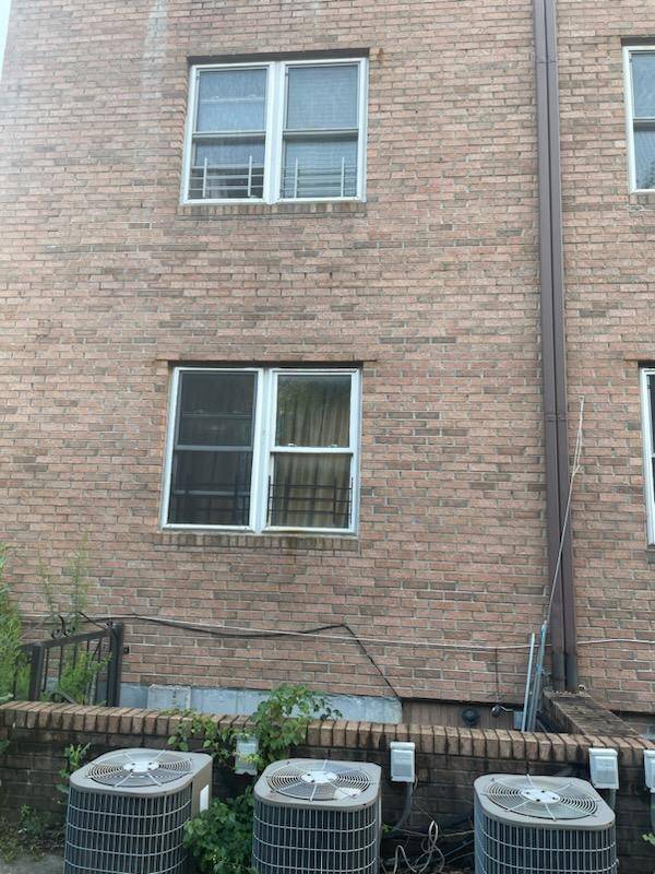 #6 photo, 807 Barbey Street, East New York , NY 11207