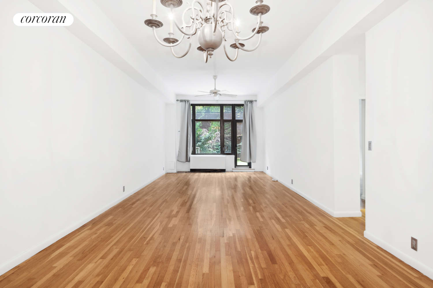 #1 photo, 55 East 9th Street TB, 曼哈顿 格林威治村 Greenwich Village , NY 10003