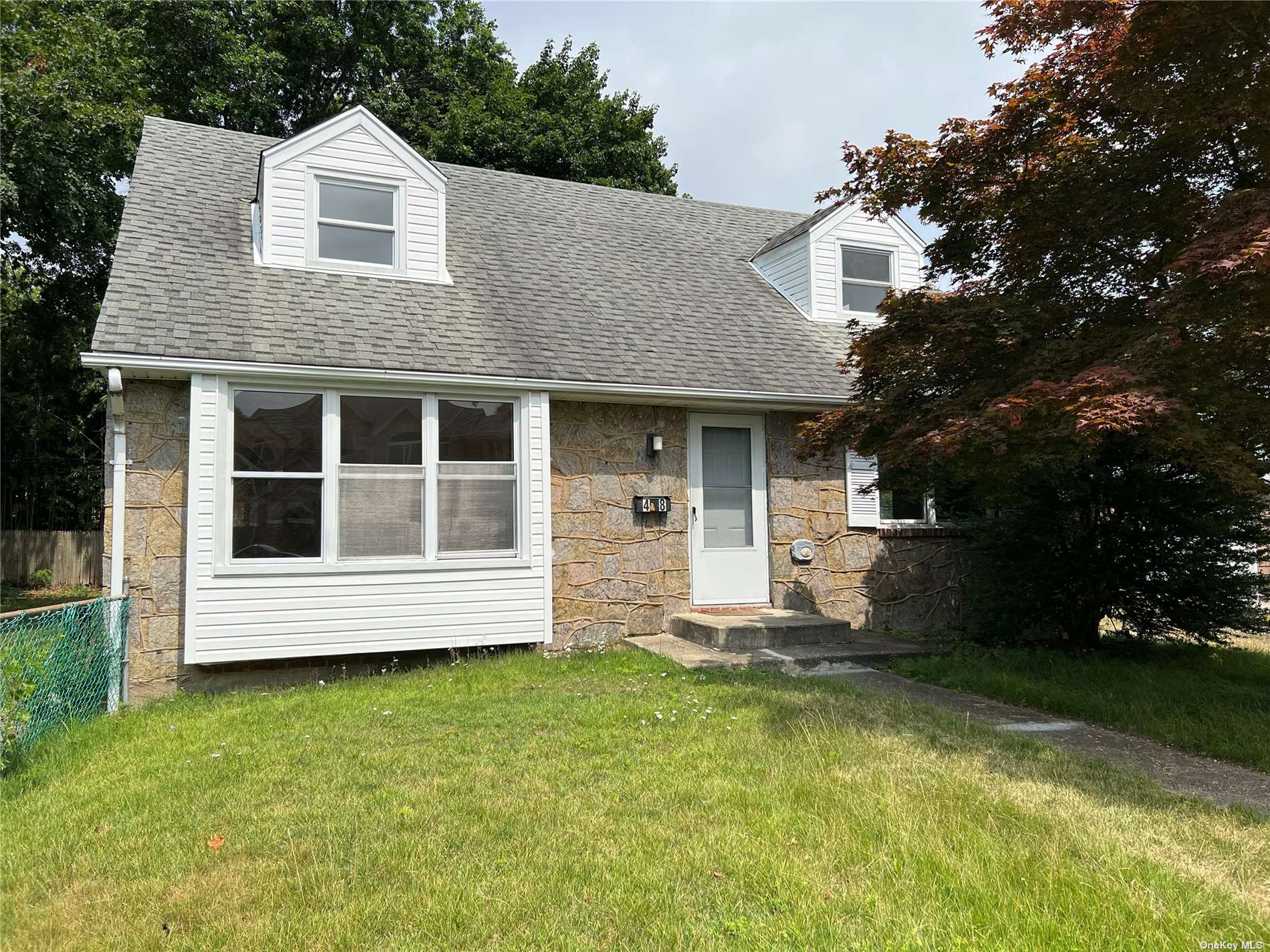 #1 photo, 48 Woodoak Drive, নাসাউ কাউন্টি Westbury , NY 11590