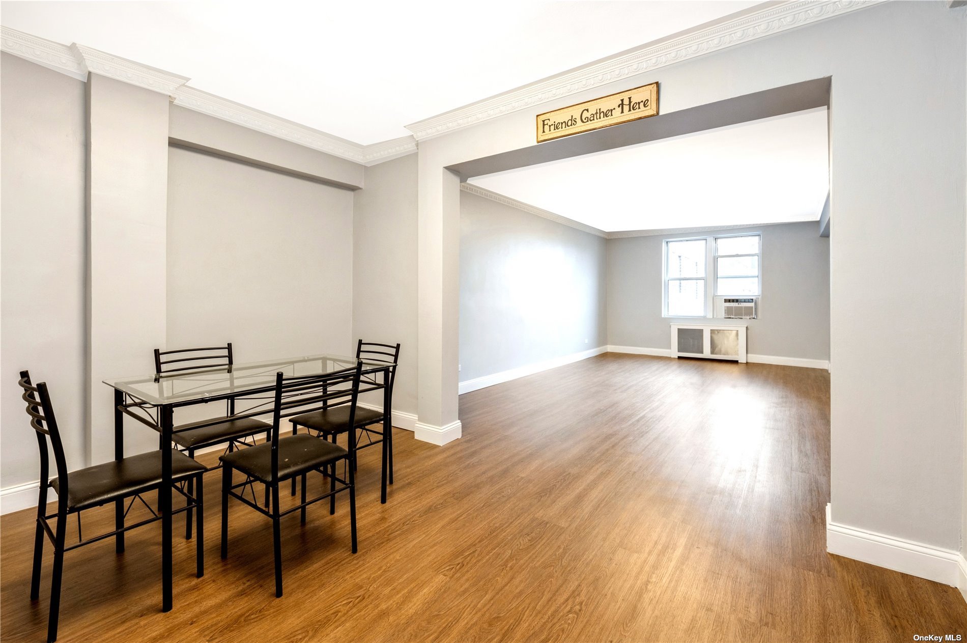 #1 photo, 63-61 Yellowstone Boulevard, 皇后区 森林小丘 Forest Hills , NY 11375