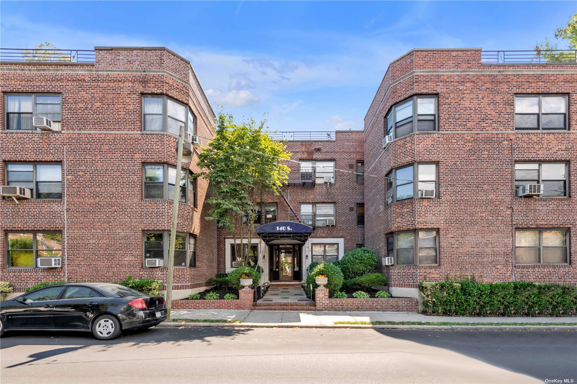 #1 photo, 140 S Middle Neck Road, 长岛 大颈 Great Neck , NY 11021